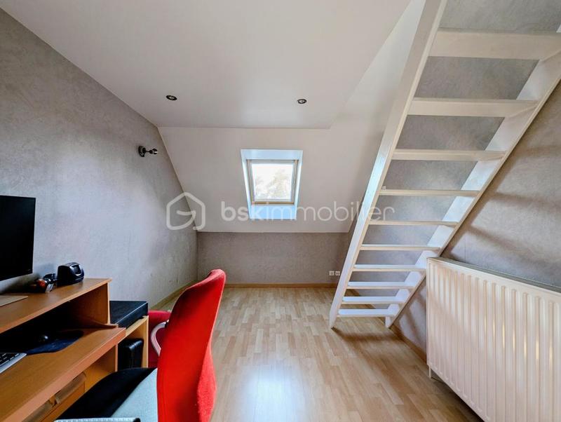 Maison - 121 m² - 6 pièces