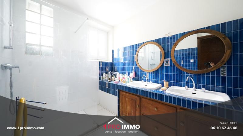 Maison - 175 m² - 7 pièces