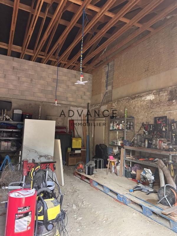 Corps de ferme - 320 m² - 5 pièces