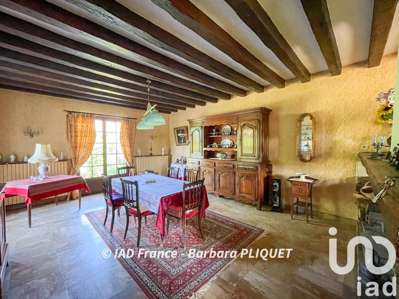 Maison - 232 m² - 8 pièces