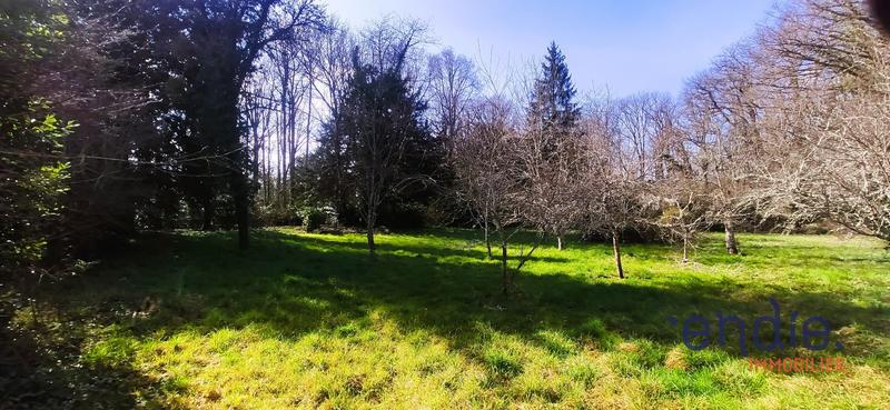 Maison - 294 m² - 12 pièces