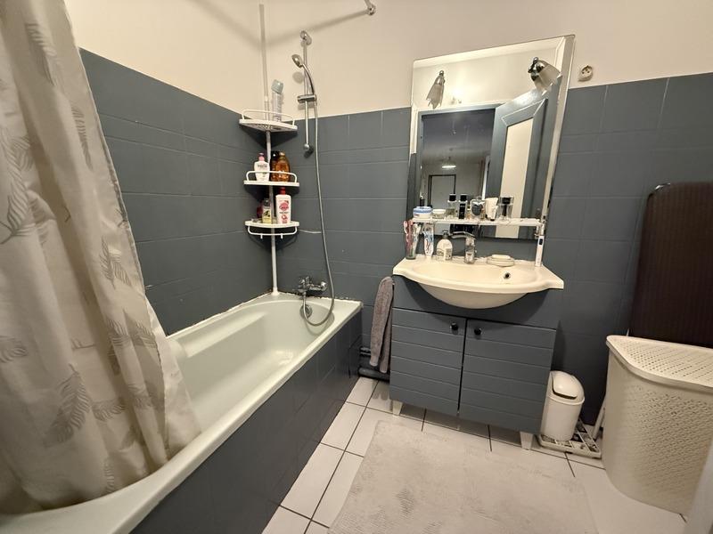 Appartement - 86 m² - 4 pièces