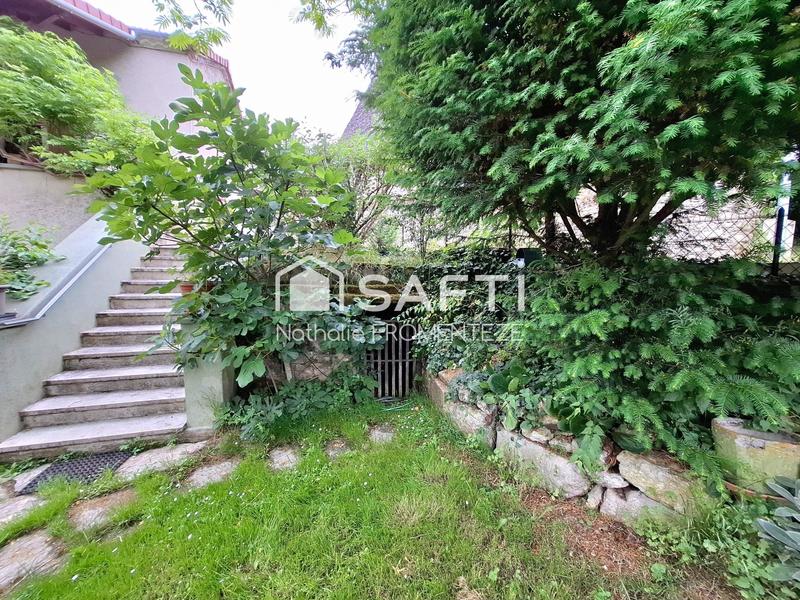 Maison de village - 162 m² - 6 pièces