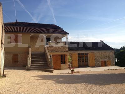 Maison en pierre - 200 m² - 8 pièces