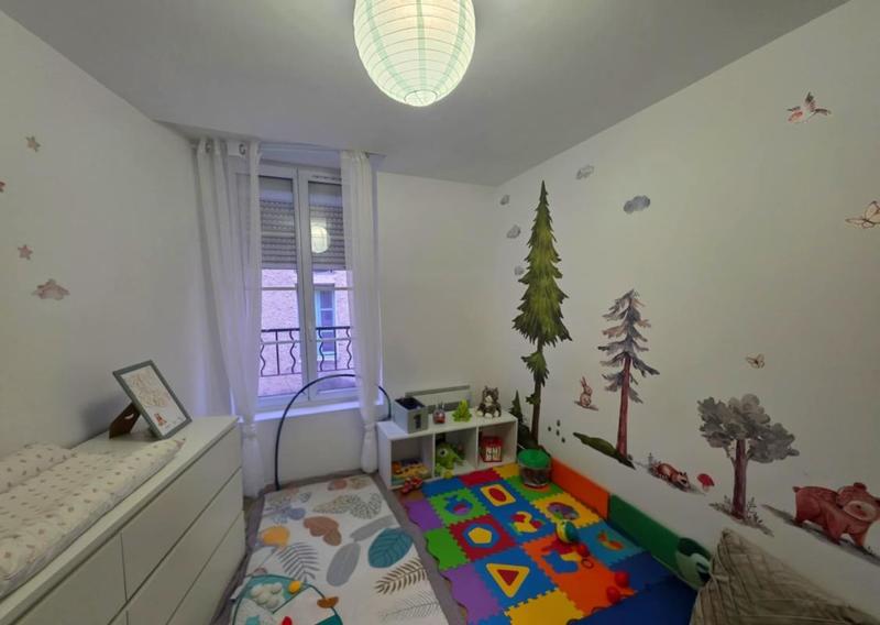 Immeuble - 238 m² - 12 pièces