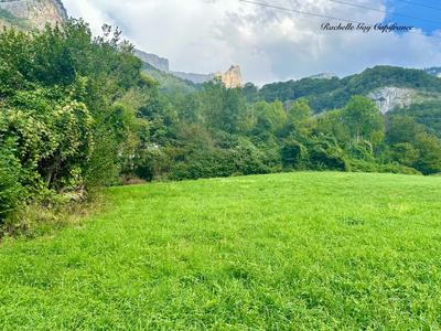 Terrain constructible - 3 119 m²