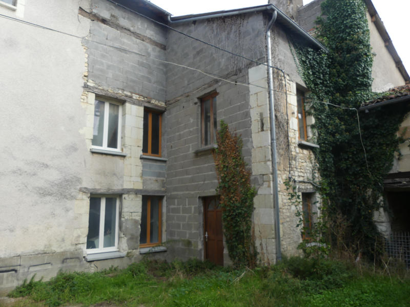 Maison - 96 m² - 3 pièces