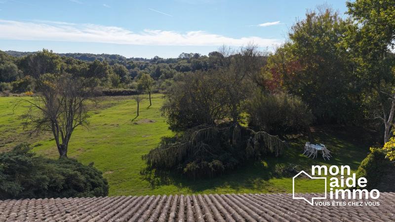 Maison - 93 m² - 4 pièces