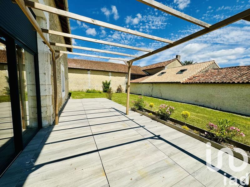 Maison de village - 222 m² - 8 pièces