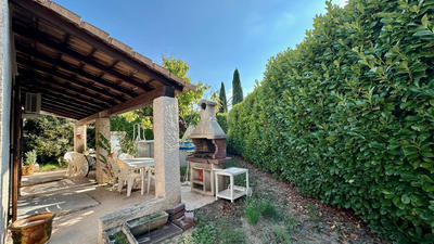 Maison - 98 m² - 4 pièces