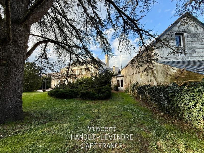 Maison - 200 m² - 11 pièces