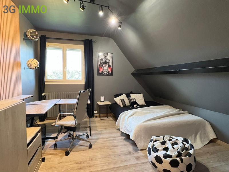 Maison d'architecte - 201 m² - 9 pièces