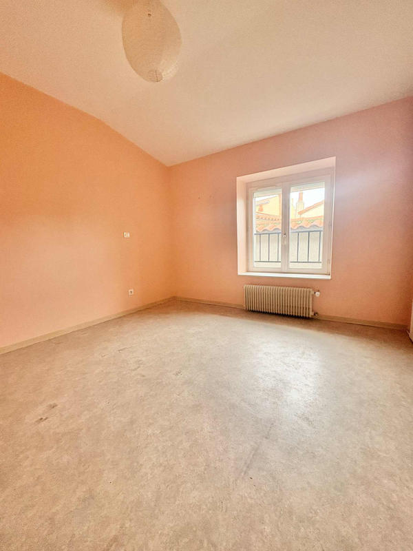 Appartement - 90 m² - 4 pièces