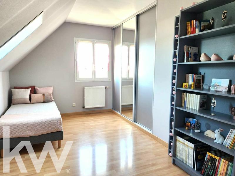 Maison - 142 m² - 6 pièces