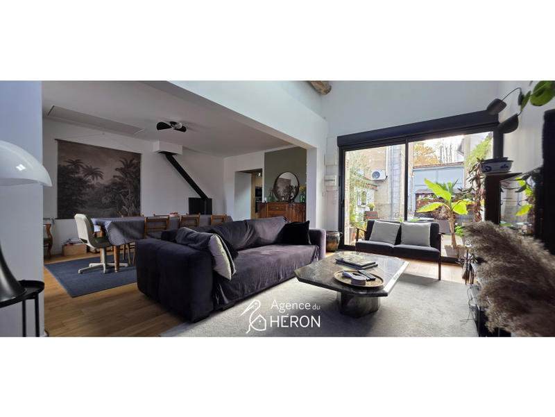 Maison - 134 m² - 6 pièces