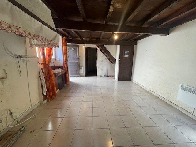 Maison - 80 m² - 5 pièces