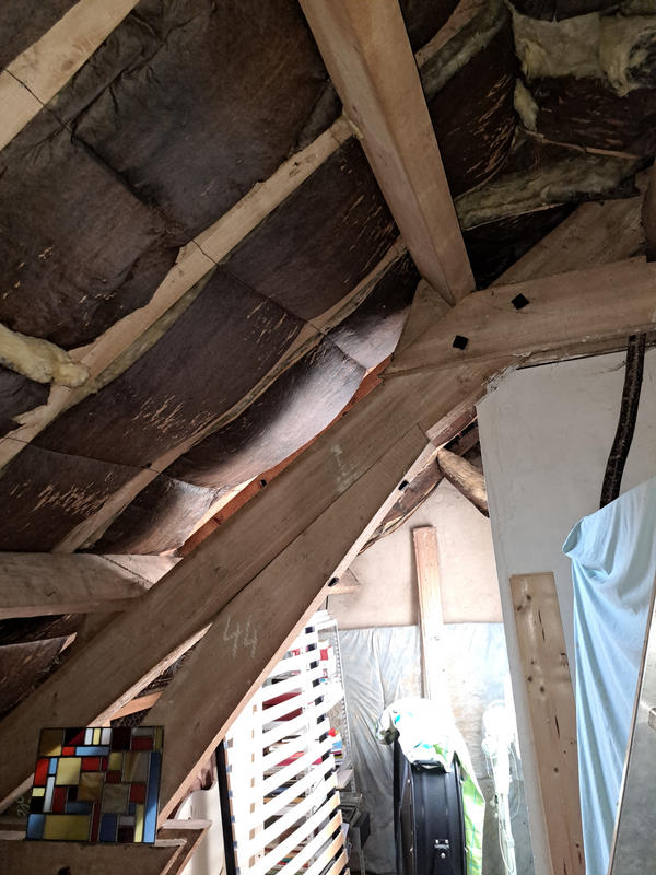 Maison - 96 m² - 4 pièces