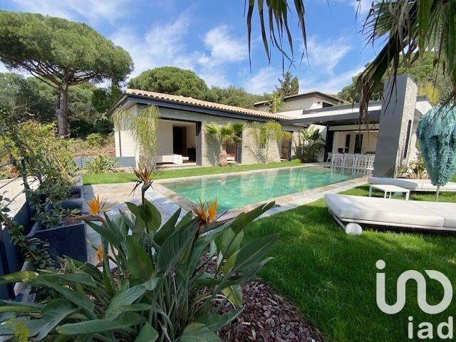 Maison de maîtres - 219 m² - 6 pièces