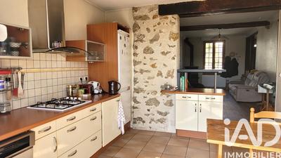 Maison - 102 m² - 5 pièces