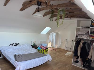 Appartement - 74 m² - 2 pièces