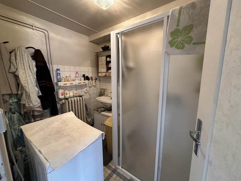 Maison - 240 m² - 12 pièces