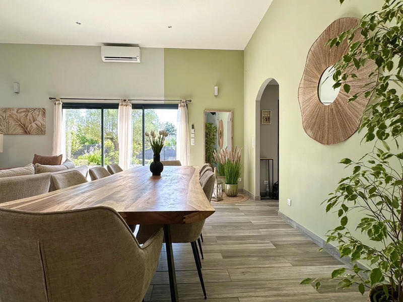 Villa - 187 m² - 13 pièces