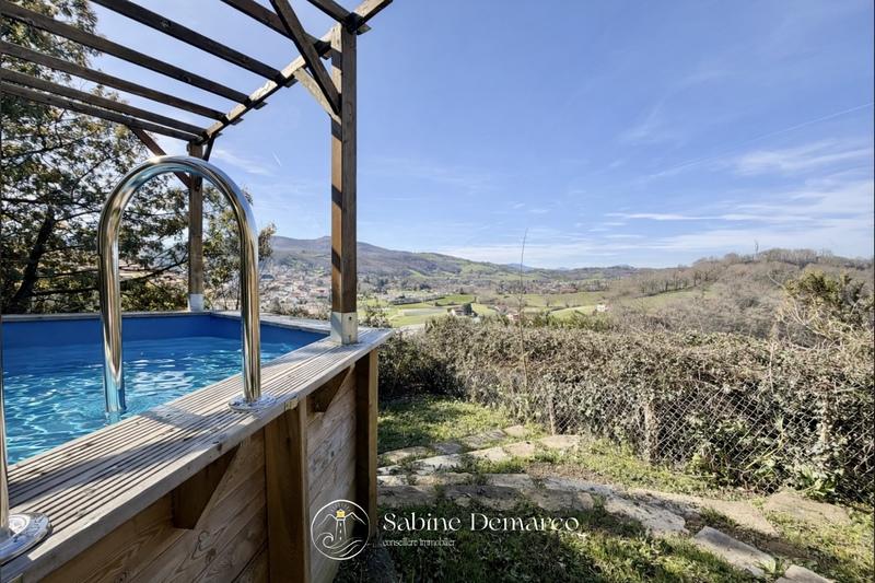 Maison - 83 m² - 4 pièces