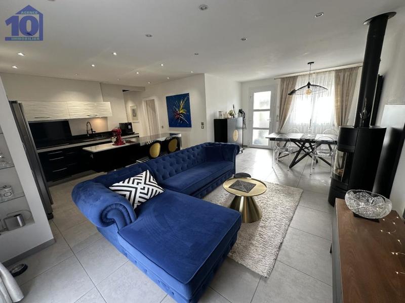 Maison - 77 m² - 4 pièces