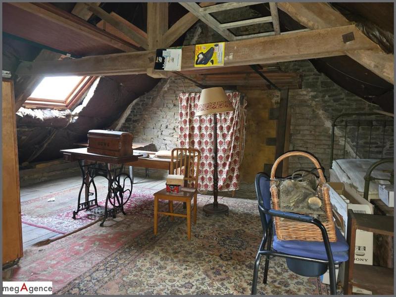 Maison en pierre - 110 m² - 8 pièces