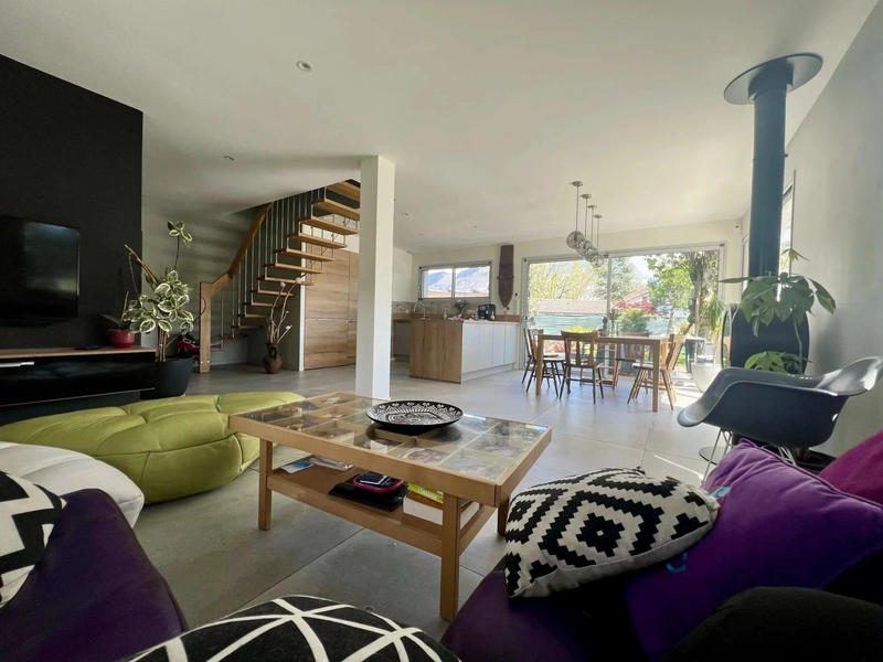 Villa - 138 m² - 6 pièces