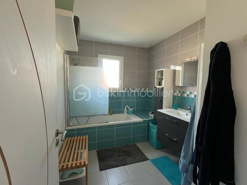 Maison traditionnelle - 110 m² - 4 pièces