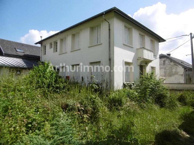 Maison - 570 m² - 31 pièces