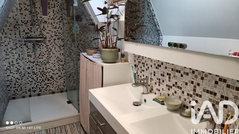 Appartement - 94 m² - 5 pièces