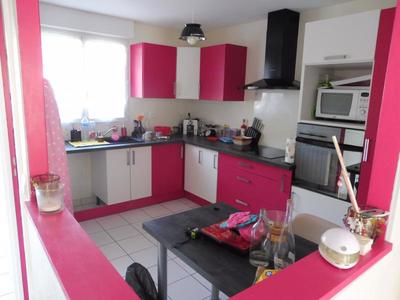 Maison - 80 m² - 5 pièces