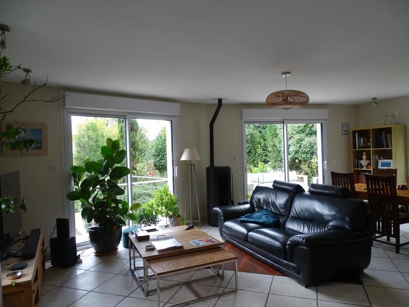 Maison - 165 m² - 8 pièces