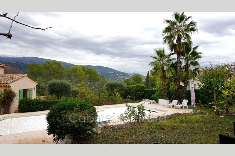 Villa - 250 m² - 8 pièces