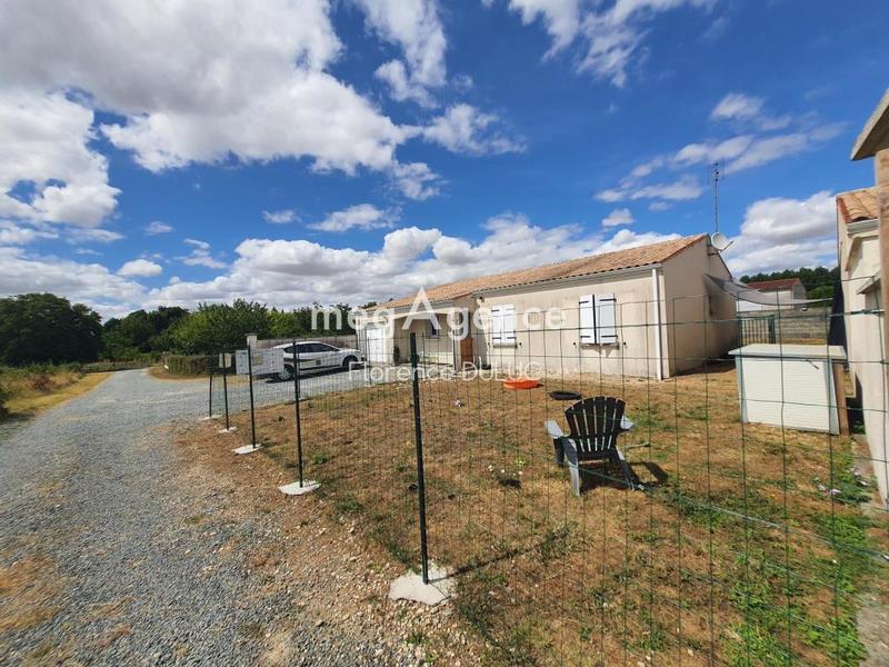 Maison - 95 m² - 4 pièces