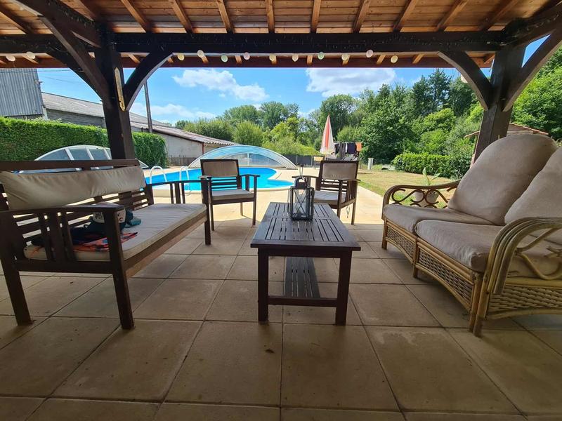 Maison - 174 m² - 8 pièces