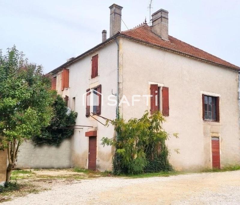 Maison de ville - 255 m² - 14 pièces