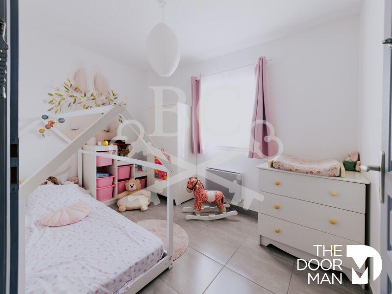 Maison - 98 m² - 4 pièces