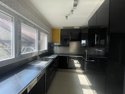 Duplex - 127 m² - 7 pièces