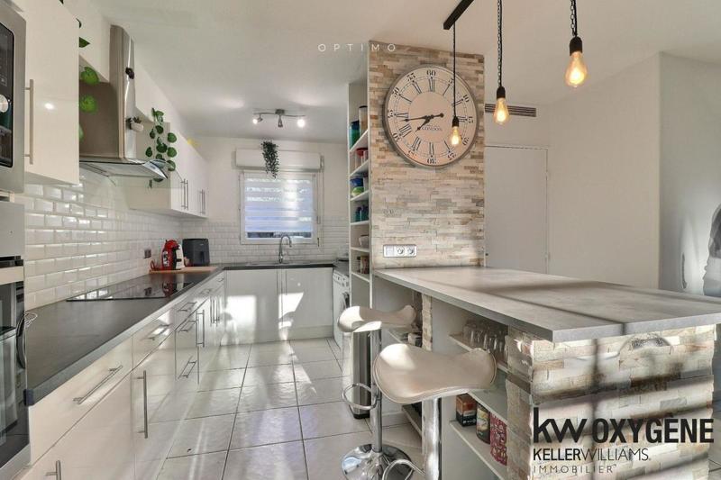 Moulin - 82 m² - 4 pièces