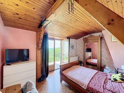 Maison - 152 m² - 6 pièces