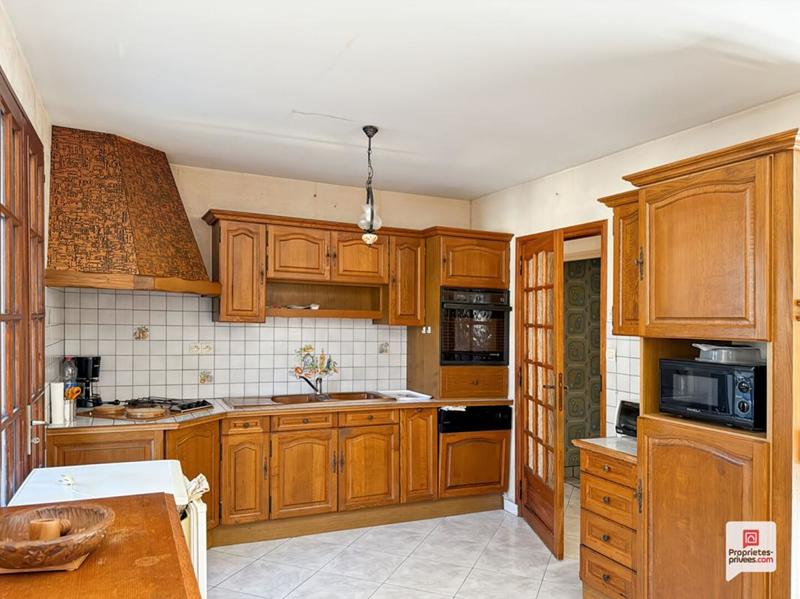 Maison - 92 m² - 6 pièces