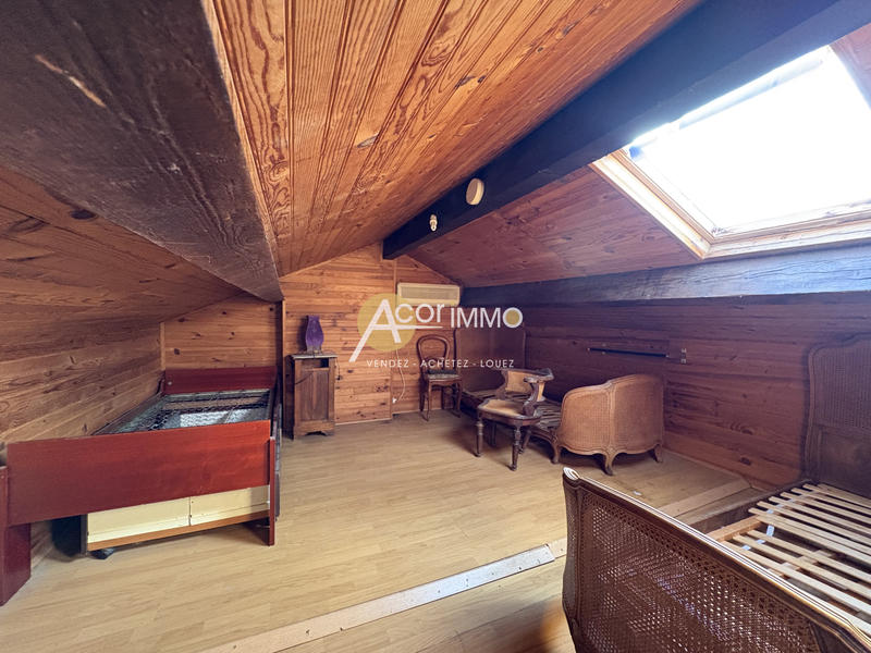 Maison - 108 m² - 5 pièces