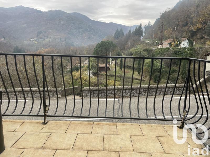 Maison - 76 m² - 5 pièces