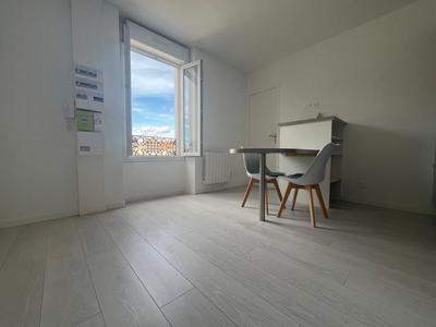 Appartement - 30 m² - 2 pièces