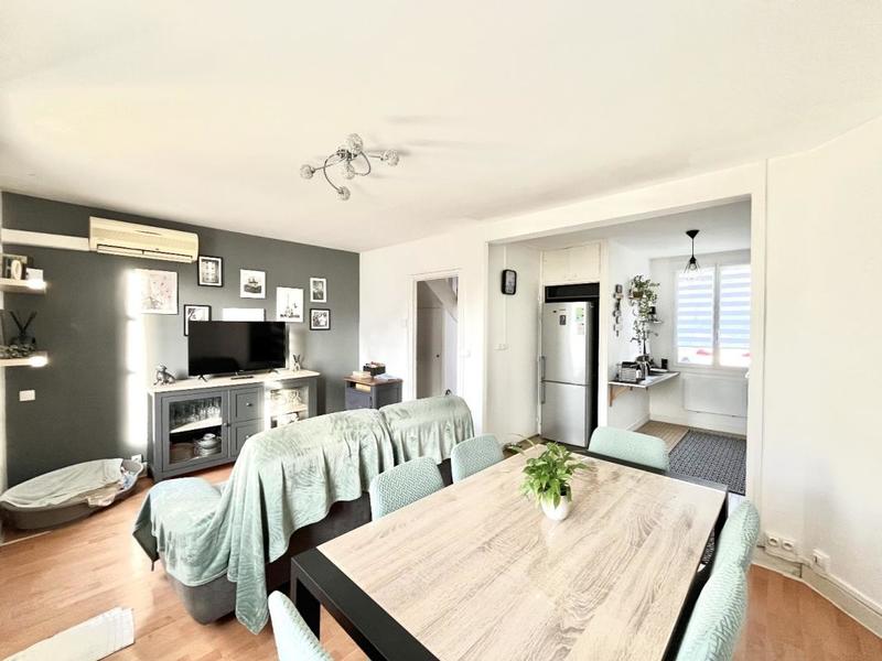 Maison - 70 m² - 4 pièces