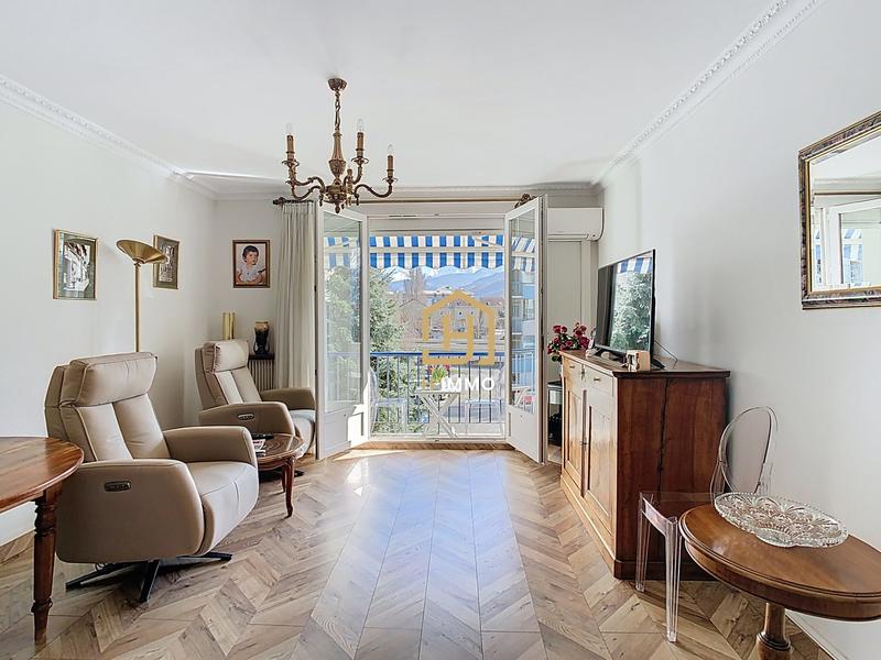 Appartement - 60 m² - 3 pièces