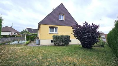 Maison - 95 m² - 5 pièces